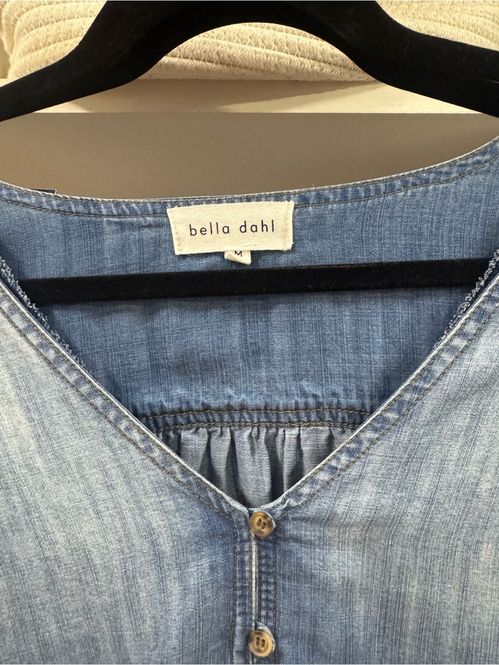 Bella Dahl Chambray Tie Front Top Size M | Soft Denim Blouse Casual Chic - Picture 5 of 8